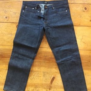 APC Petite standard 34 x 27